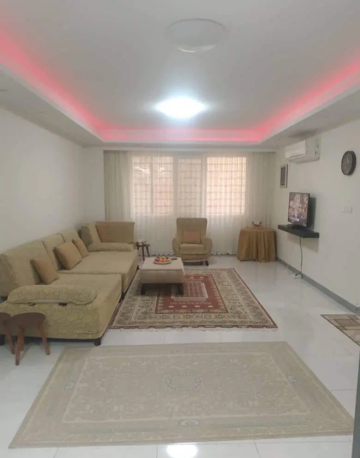 واحداپارتمان نوساز۸۹متری .