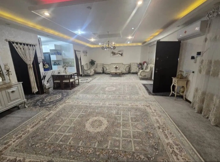 فرو‌ش ویلا درچهارباغ .