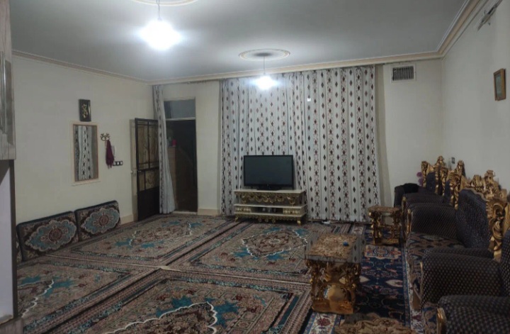 خانه ویلایی .