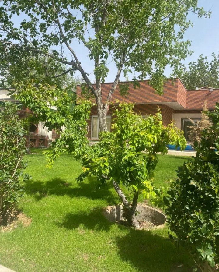ویلا کردان چهار باغ .