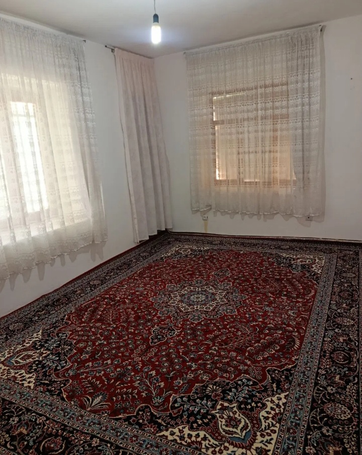 خونه ویلایی .