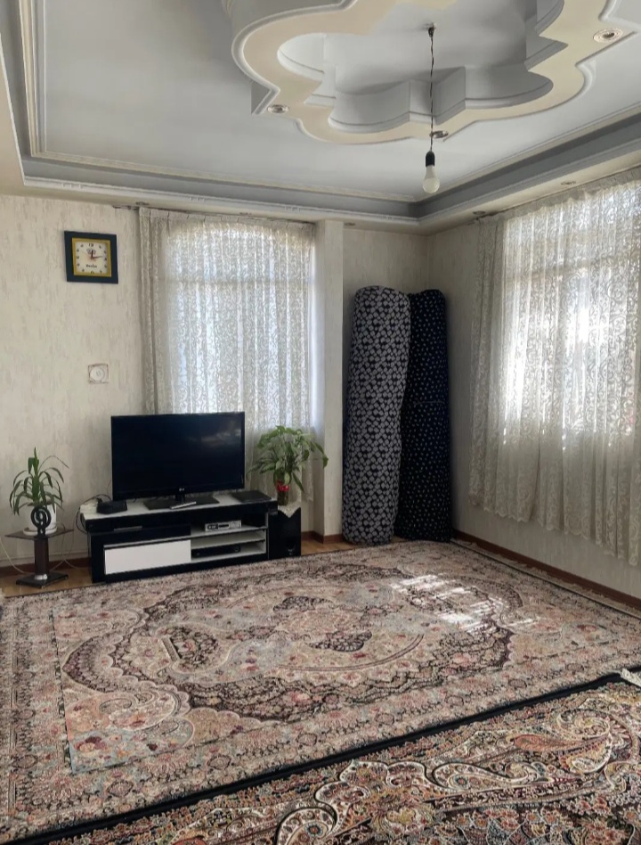 واحد۷۰متری +۴۰ متر حیاط(پنت) .