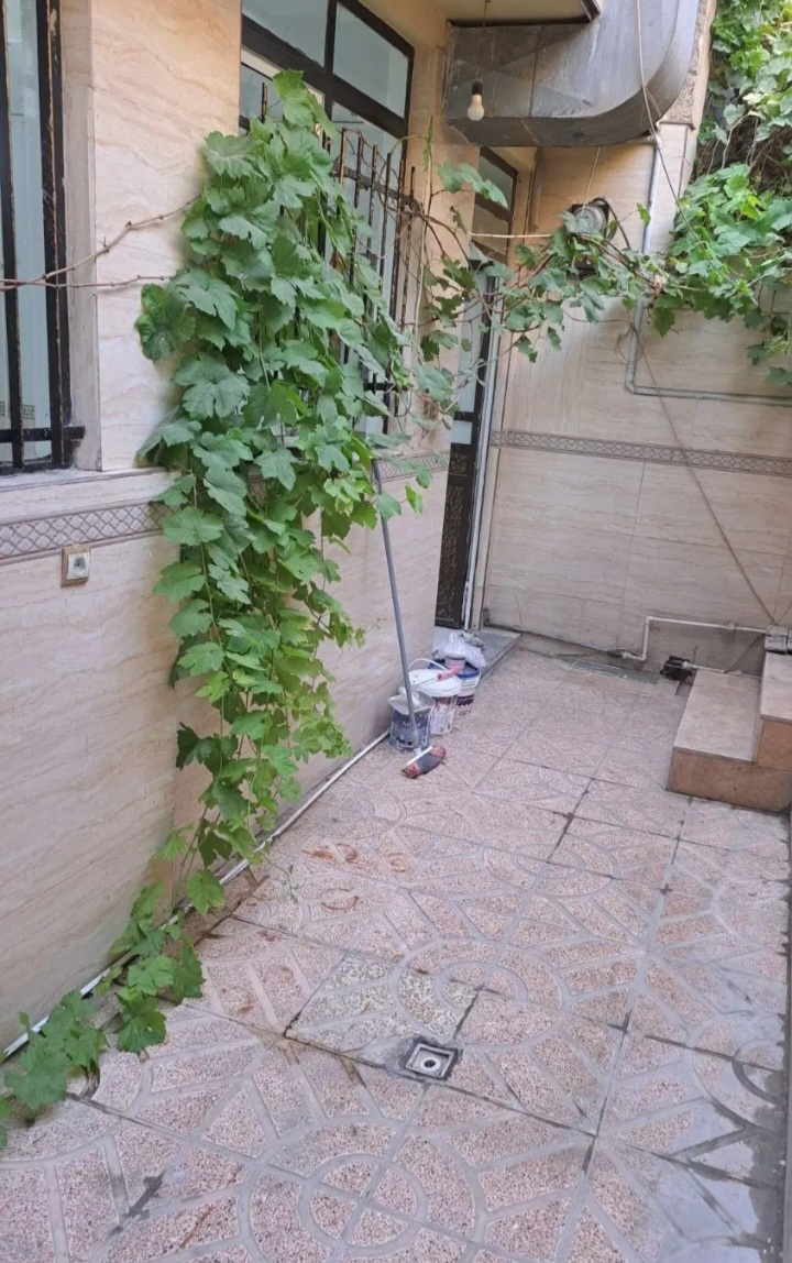 یک واحد۷۰متری سندداردرشهرک ارم .