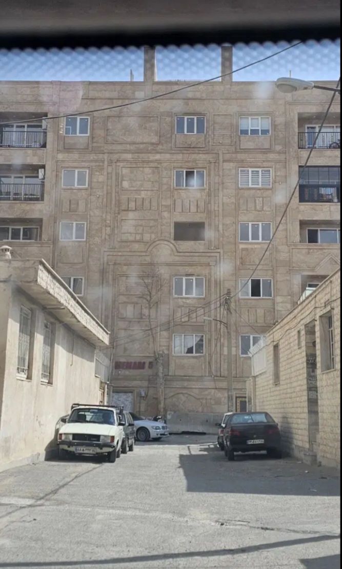 آپارتمان نوساز۱۱۵متری کلیدنخورده .