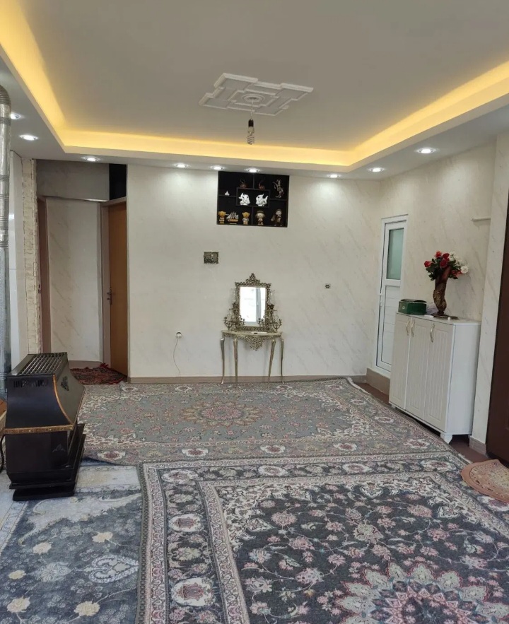 واحد۹۰متری تمیزو بی خرج .