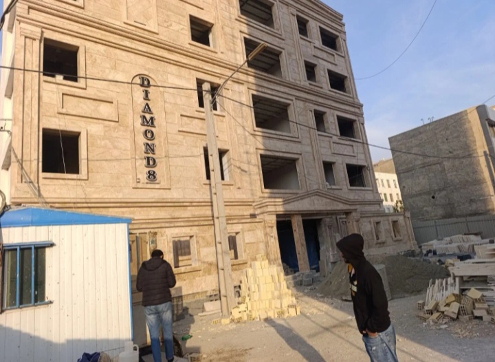 آپارتمان تک واحدی .
