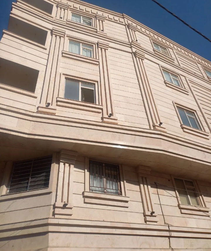 آپارتمان کلیدنخورده .