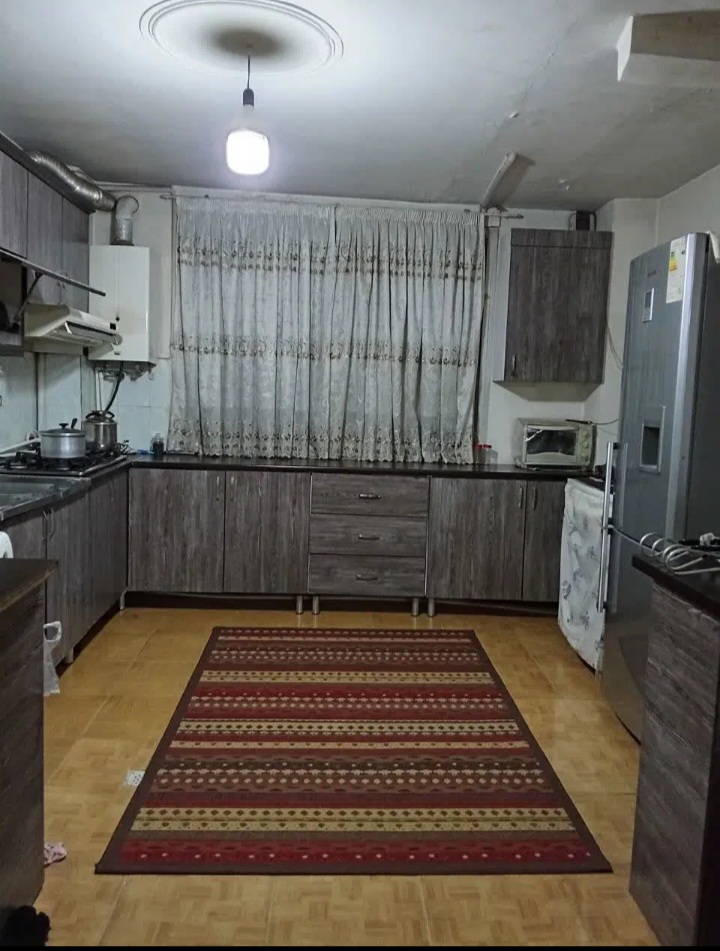 فروش یک واحداپارتمان .