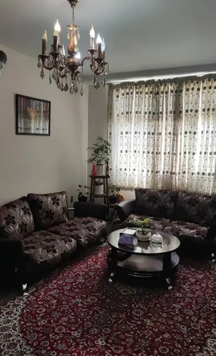 ۵۱متر ۱خوابه کانال غربی .
