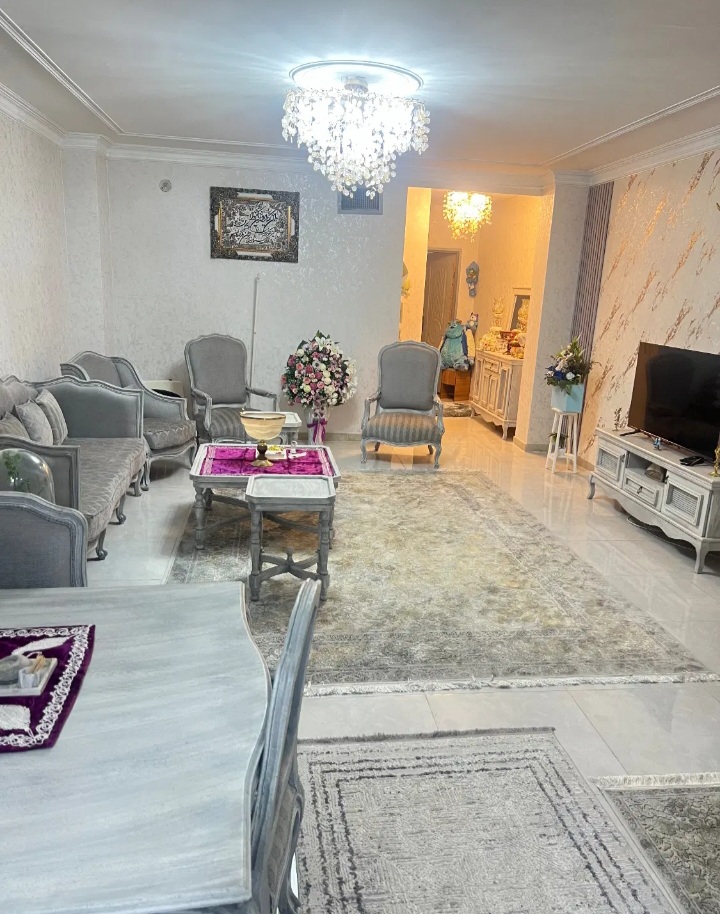 آپارتمان ۸۳متری بلوارکنگرانی .