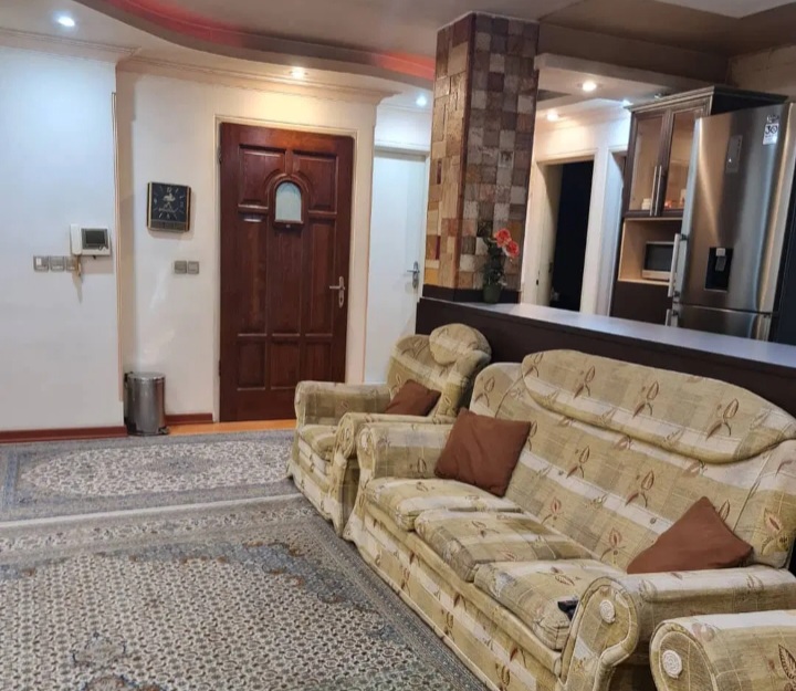 ۷۶مترباآسانسور۸سال ساخت فلکه دوم .