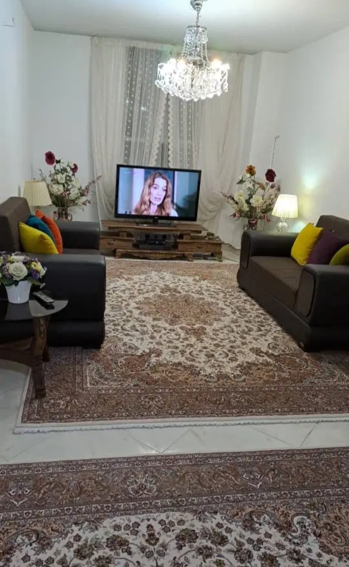 واحدنقلی دربهترین لوکیشن .