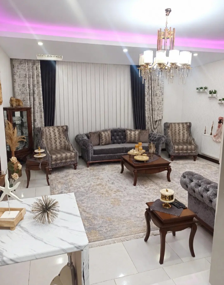 آپارتمان وکالتی ۷۰متری .