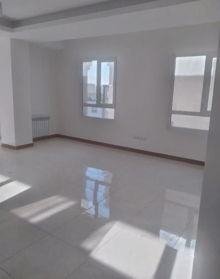 ۶۸مترتک واحدخیابان فضای سبز .