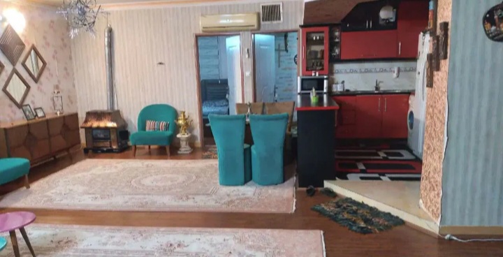 آپارتمان ۸۵متری،چهارطبقه تک واحده .