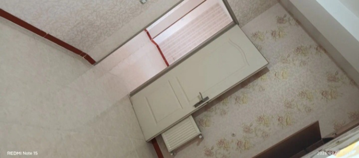 فروش واحدساختمان بازسازی شده درحدنو .