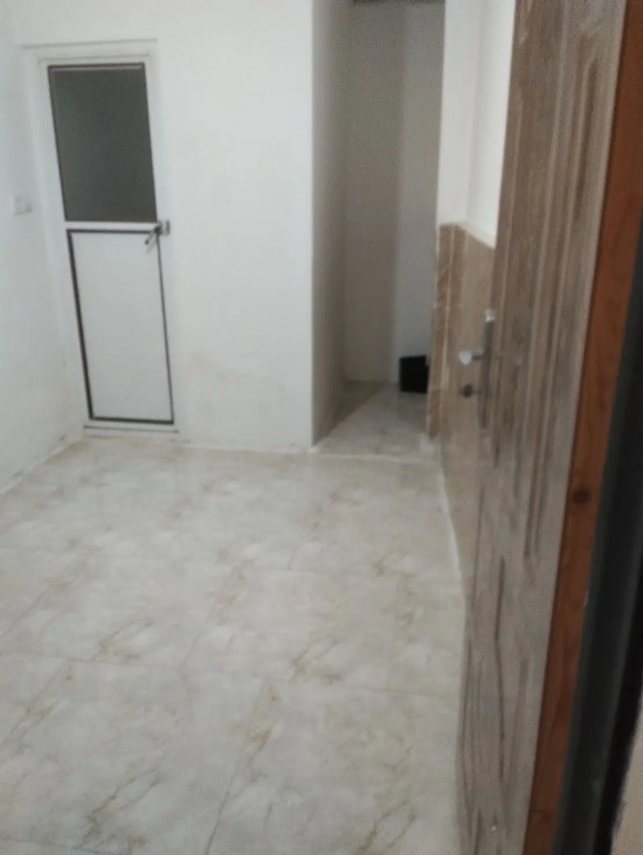 آپارتمان ۴۰متری دربلواردکترحسابی .