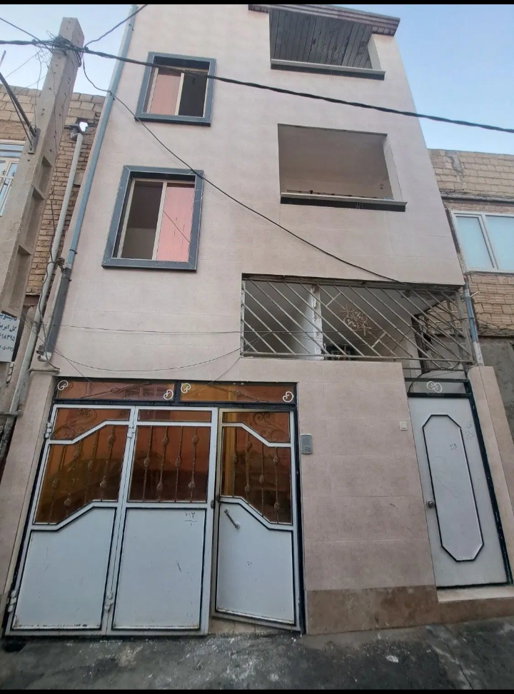 فروش آپارتمان تک واحدی ۲خواب نوسازخام .