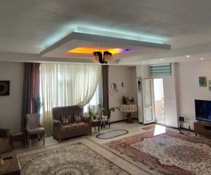 آپارتمان ۹۵متر/فول/طبقه۴/روبه نما/زیرقیمت .