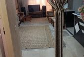 آپارتمان طبقه دوم .