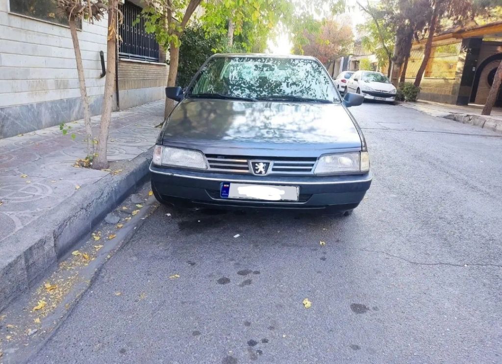 پژو ۴۰۵ مدل ۱۳۸۵ GLx .