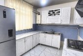 ویلایی شیک و تمیز باسازی شده.