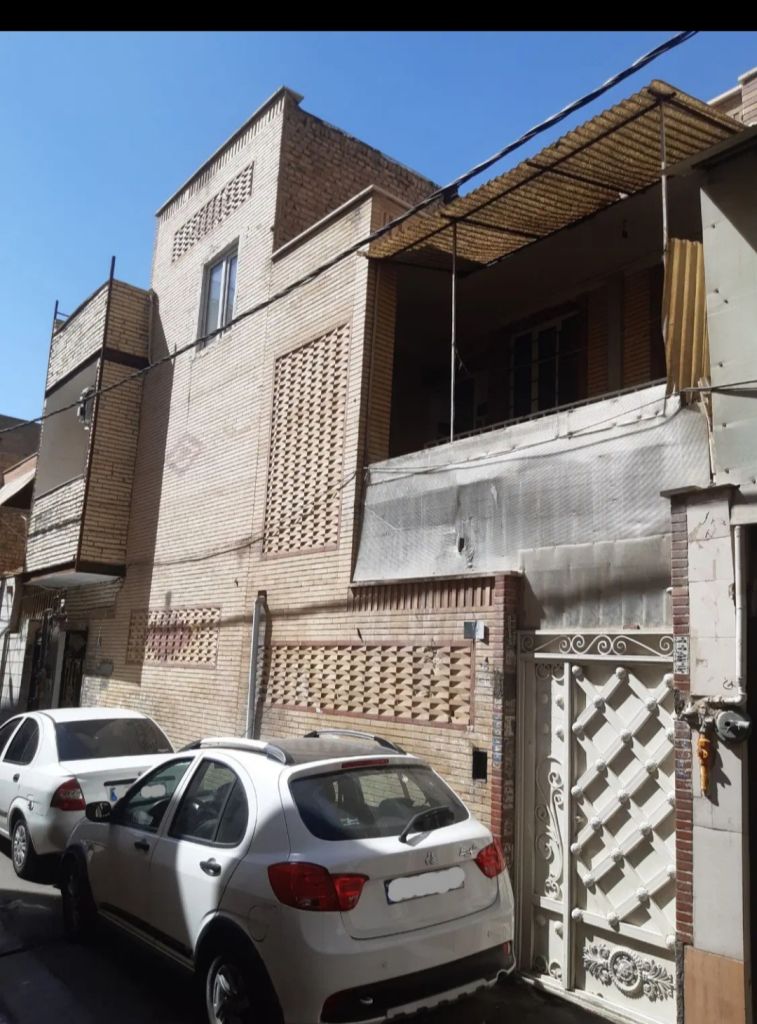 ویلایی ۵۰متری در دو طبقه.
