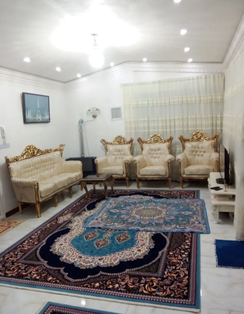 ۳طبقه ویلایی قشلاق ملارد.