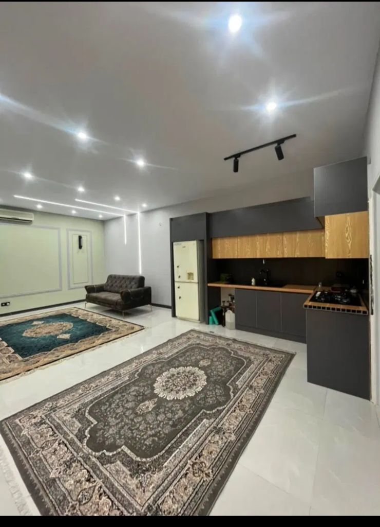 باغ ویلایی ۳۰۰متری شهریار ملارد.