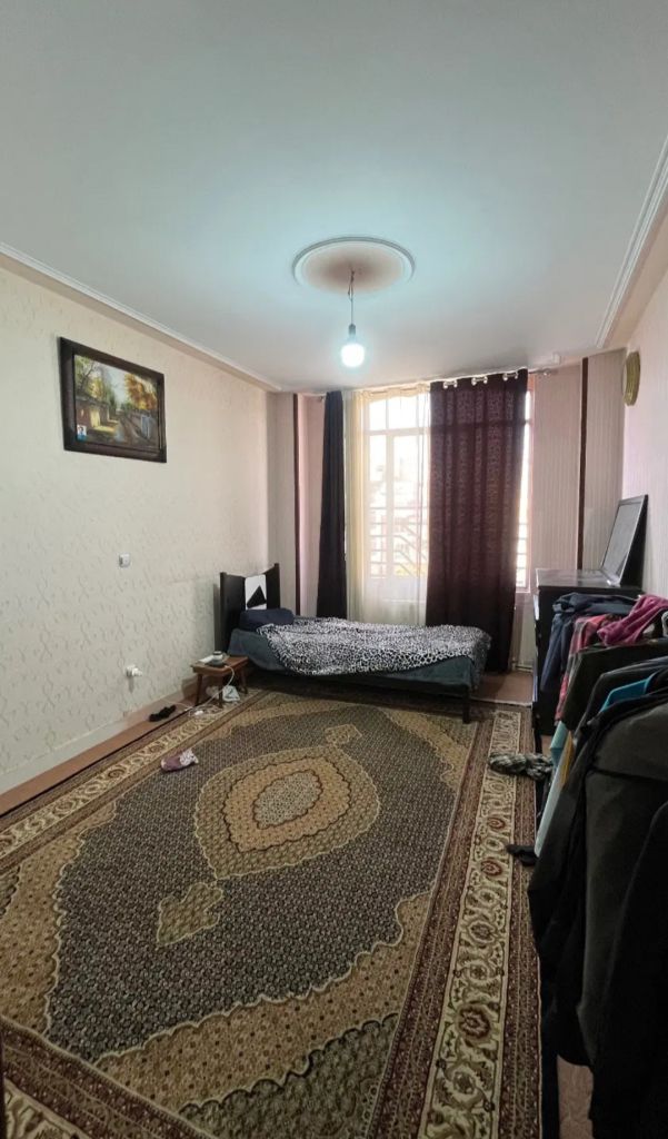 ۹۶متری طبقه دوم.