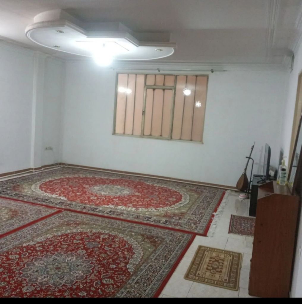 فروش آپارتمان ۸۵متری طبقه دوم.