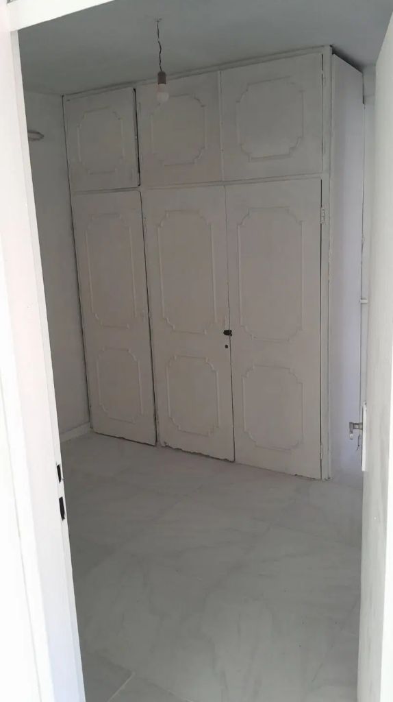 آپارتمان اطلس غربی.