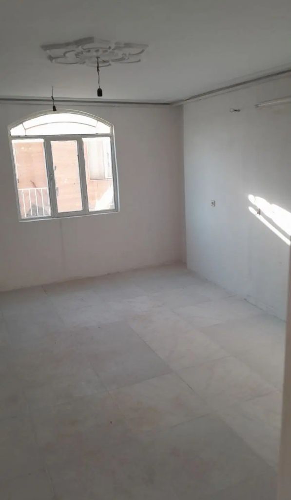 آپارتمان اطلس غربی.