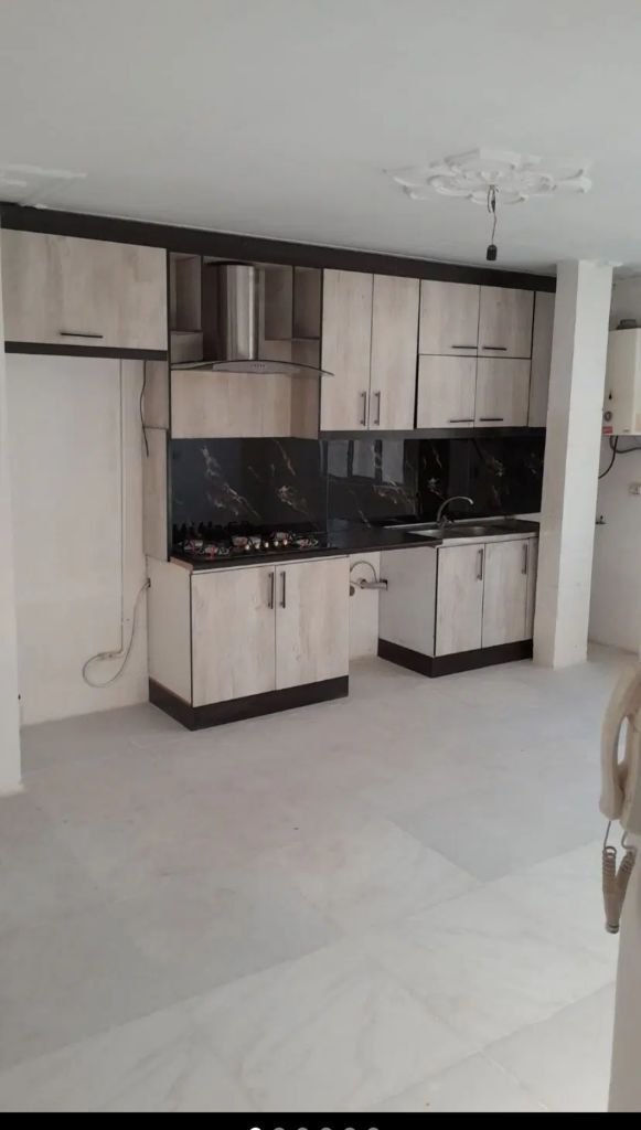 آپارتمان اطلس غربی.