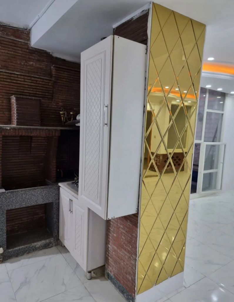 ساختمان ۸واحدی ۸۵متری.