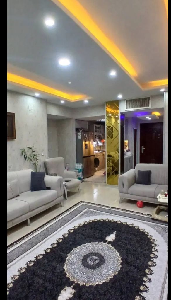 آپارتمان ۶۰متری باسازی شده.