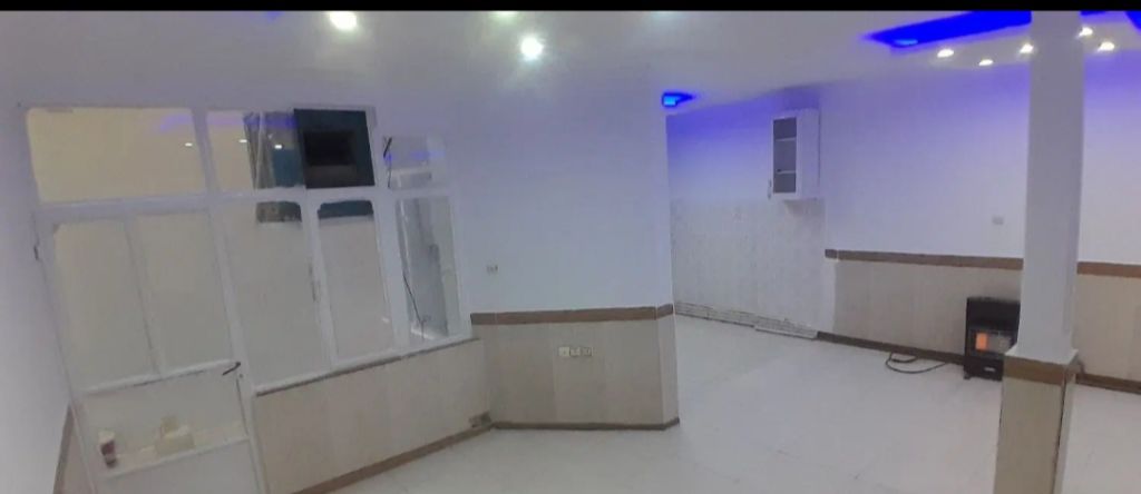 100متر واحد دو خوابه لاکچری باسازی شده.