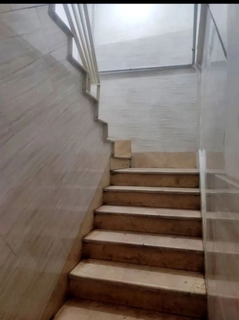 کد(۲۱) برخیابان طبقه دوم تمیز ملارداملاک داتیس۱