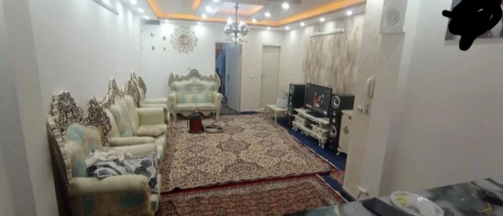 یه واحد به فروش میرسد .