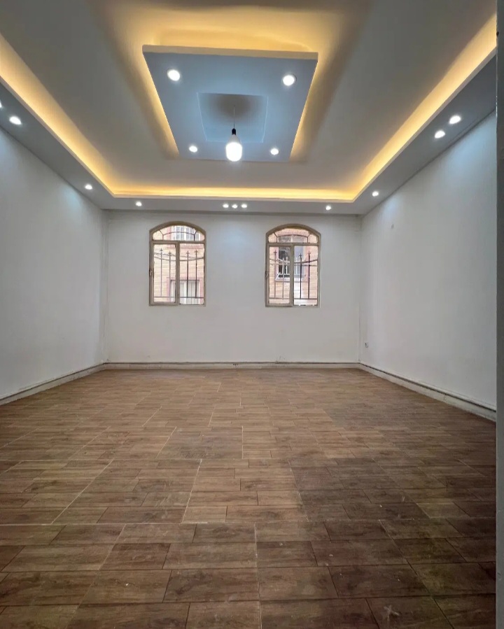 آپارتمان ۵۰متری طبقه دوم .
