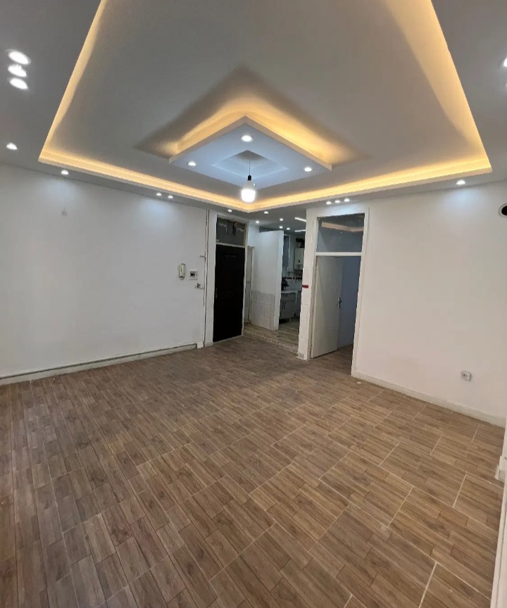 آپارتمان ۵۰متری طبقه دوم .