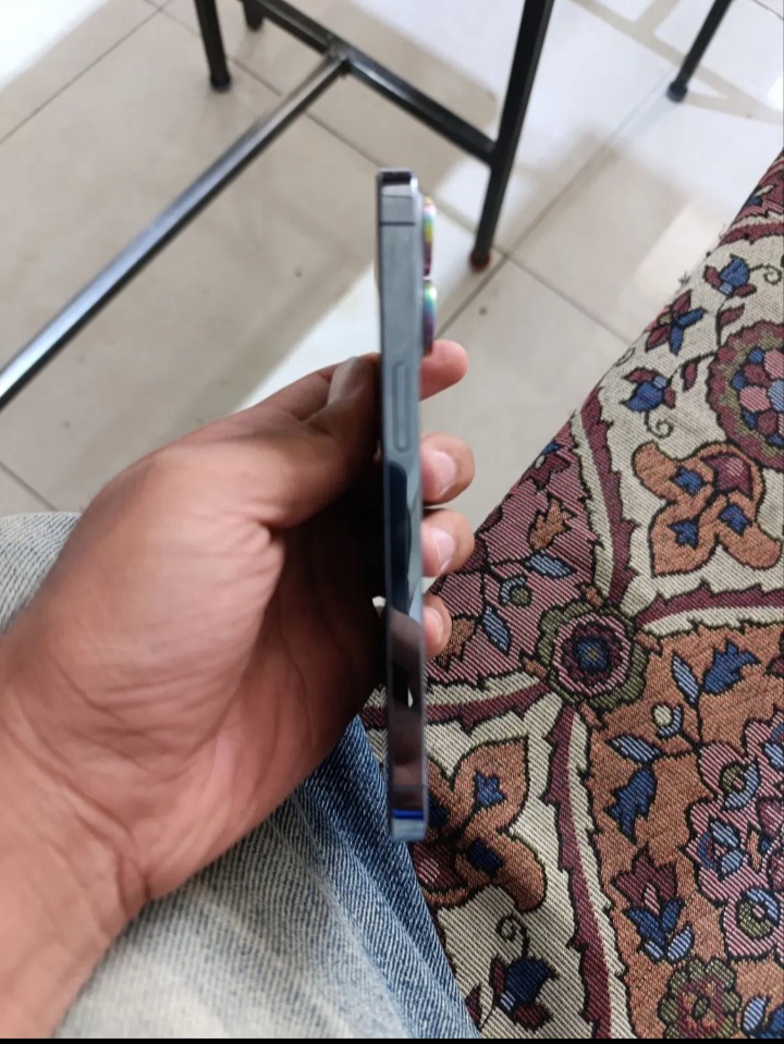 ایفون ۱۳pro .